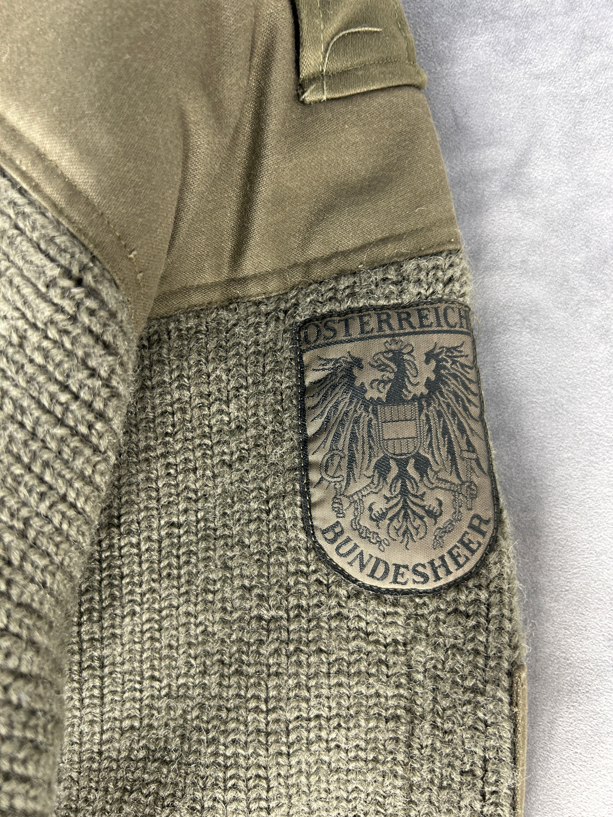 Cardigan militare full-zip verde in lana vintage – Uomo Taglia M