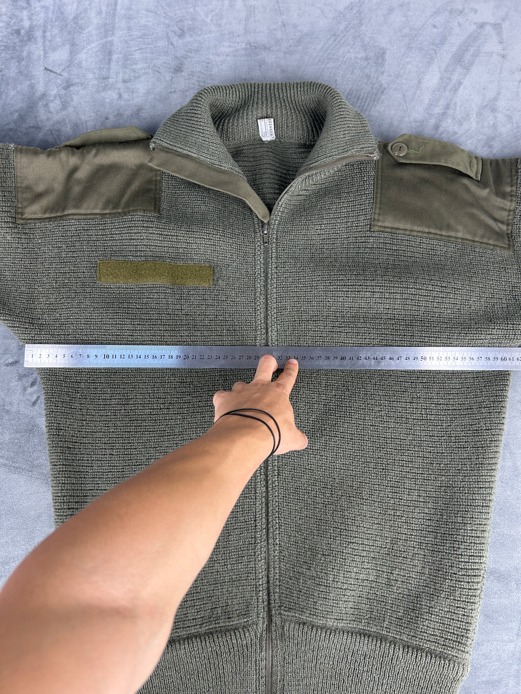 Cardigan militare full-zip verde in lana vintage – Uomo Taglia M