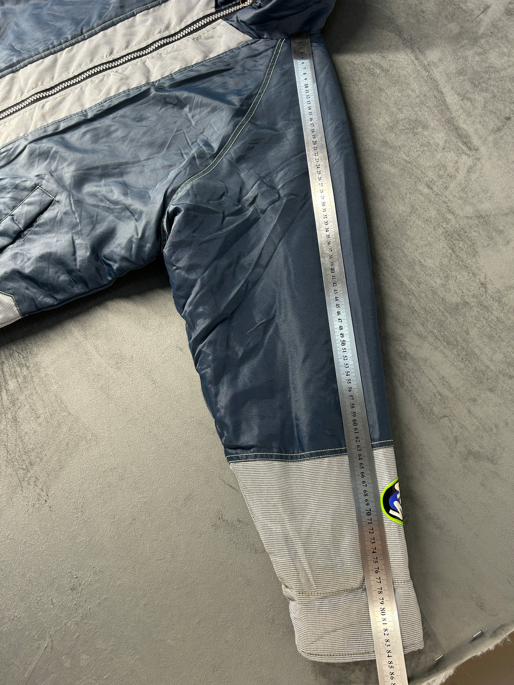 Giacca a vento imbottita azzurra e grigia SCS vintage – Uomo Taglia S