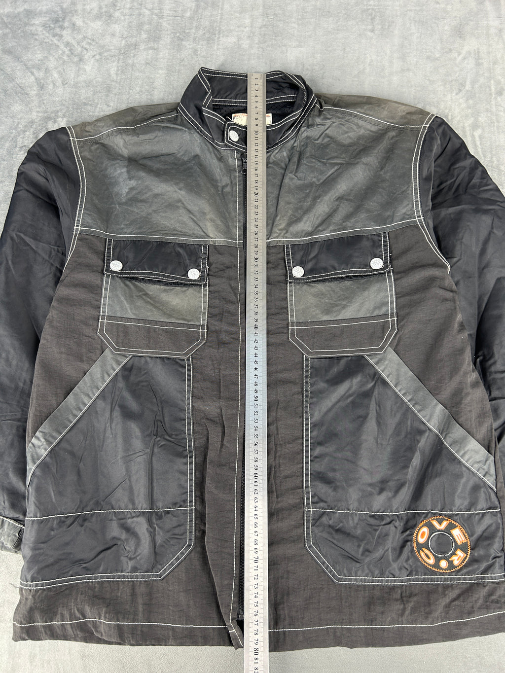 Giacca nera e grigia in nylon vintage – Uomo Taglia L