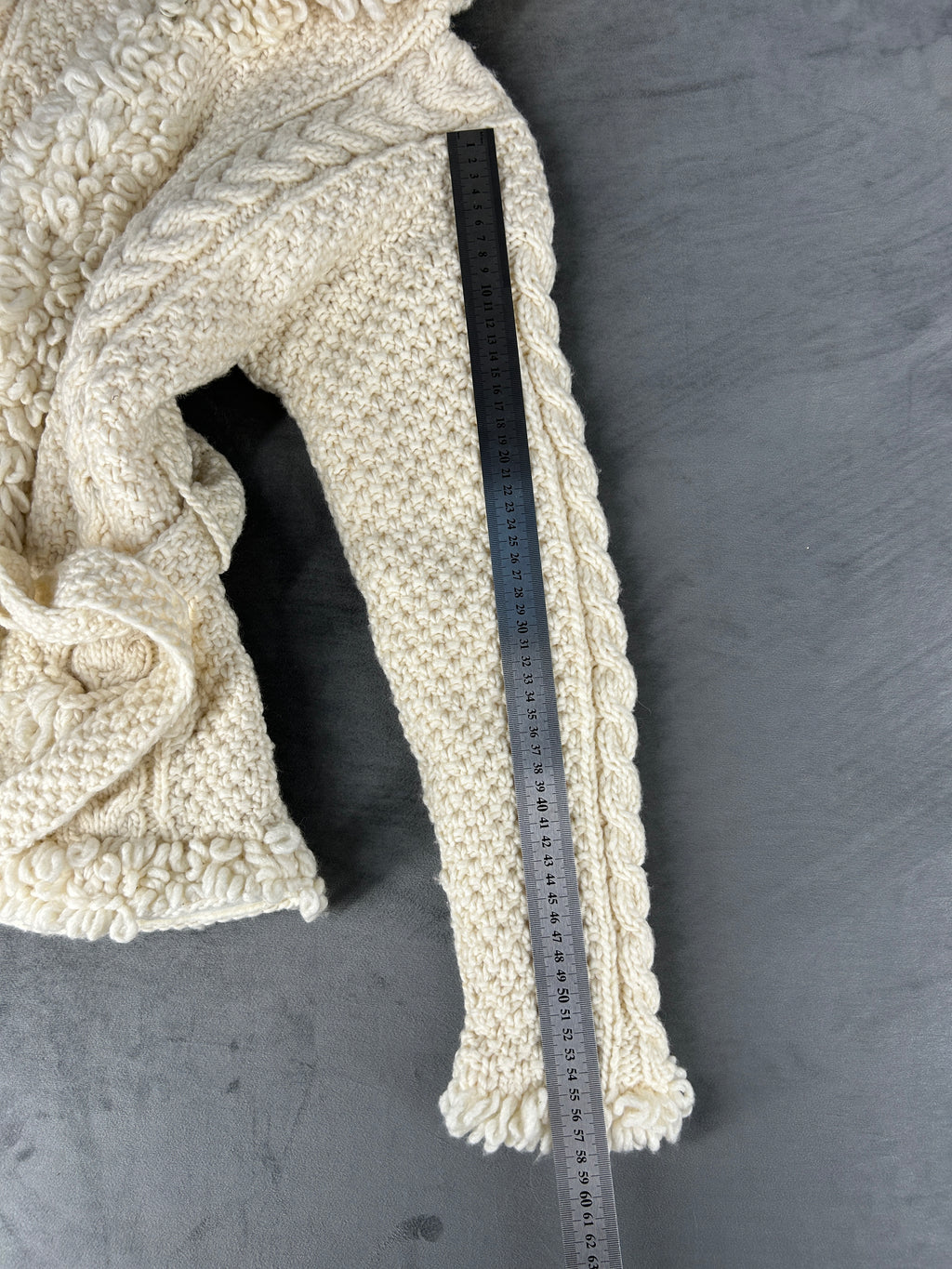 Cardigan lungo trecce panna con cappuccio in lana vintage – Donna Taglia L