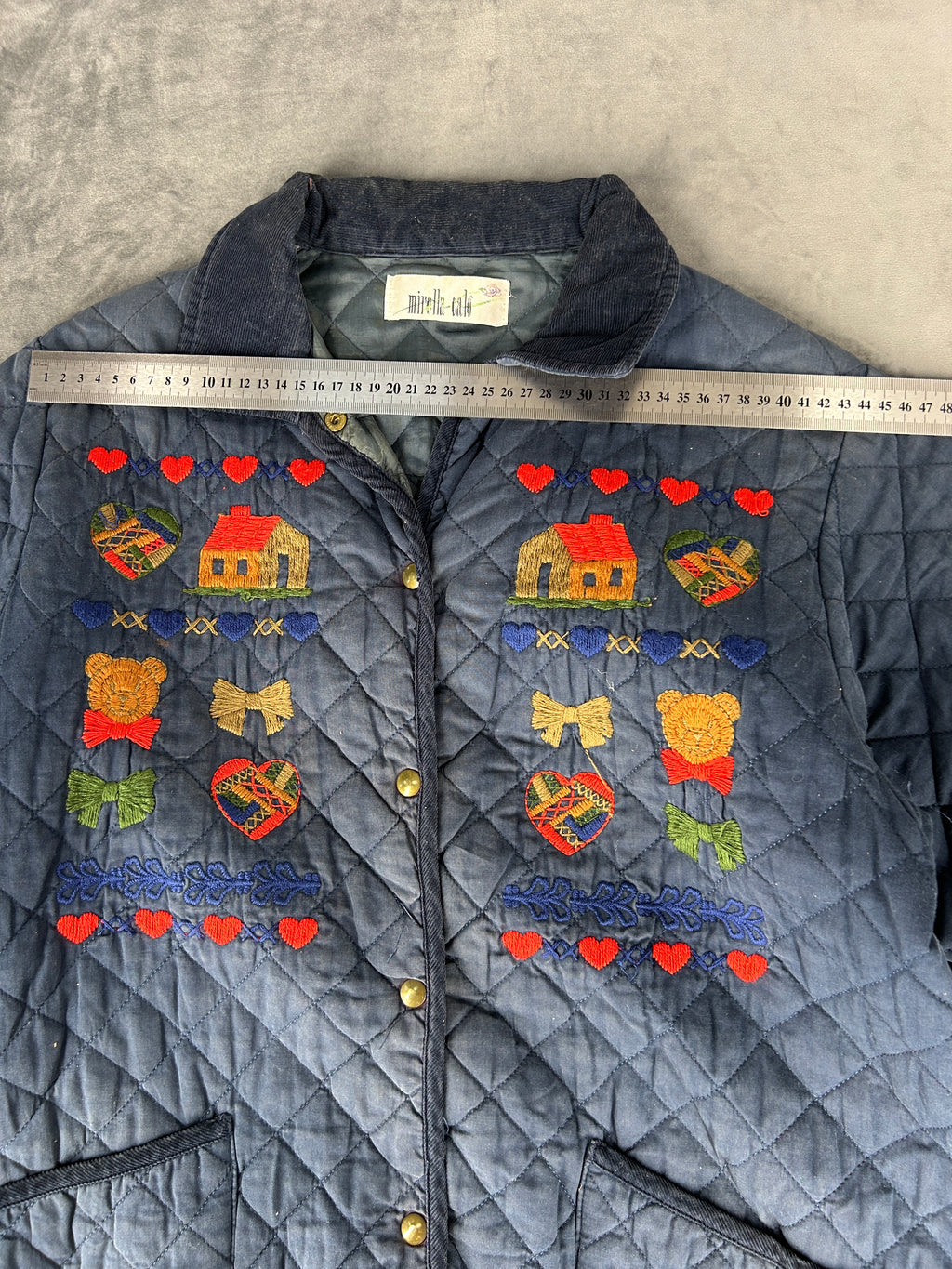 Giacca trapuntata blu navy ricami folk vintage – Donna Taglia L