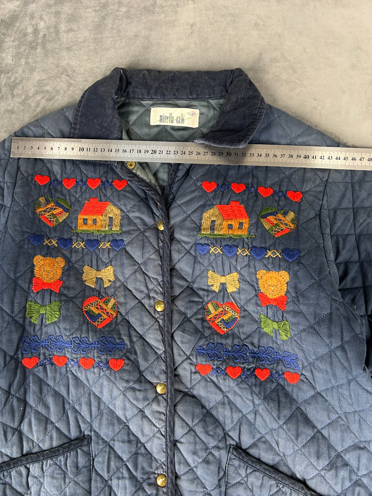 Giacca trapuntata blu navy ricami folk vintage – Donna Taglia L