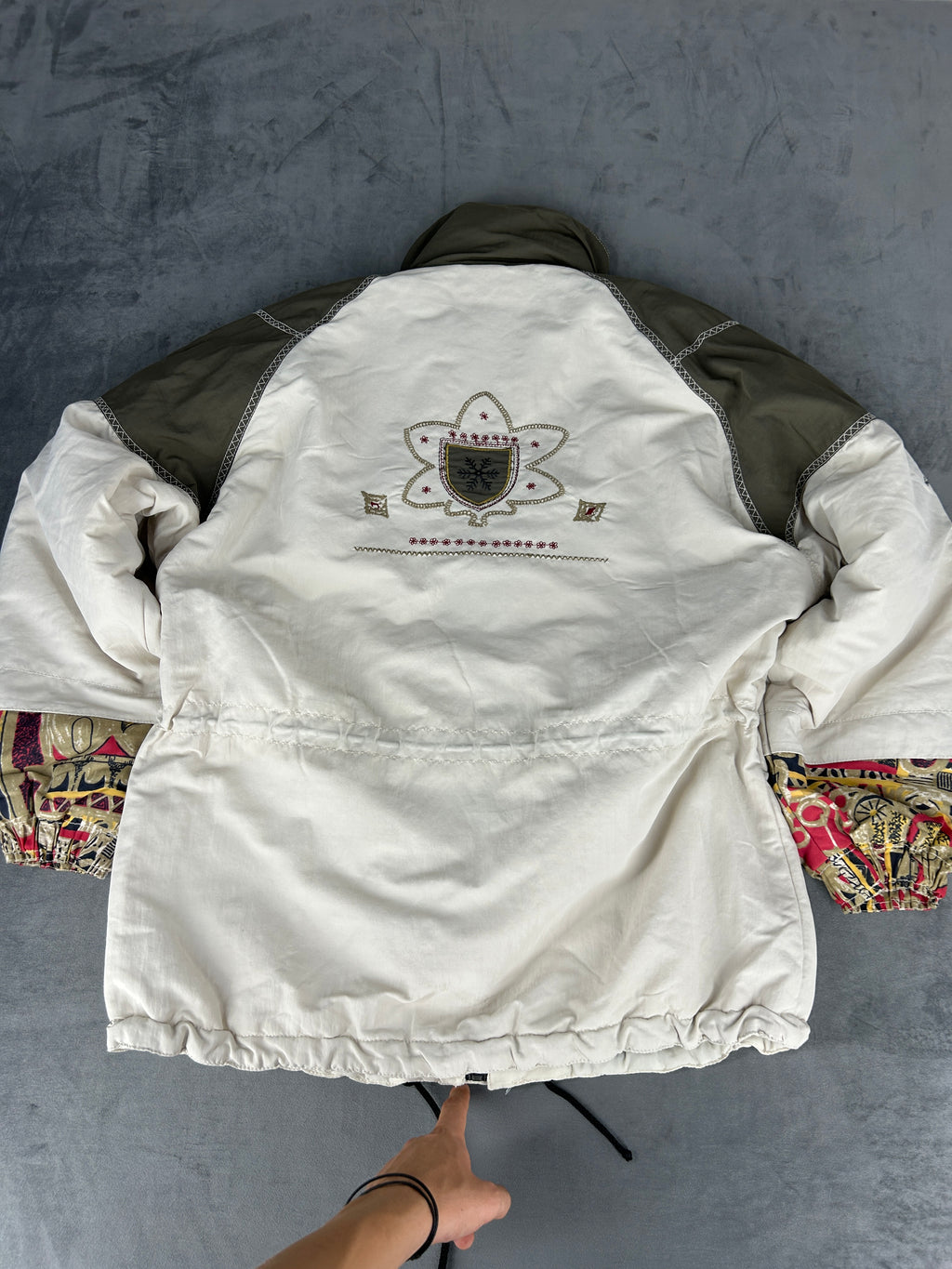 Giacca a vento bianca e verde militare vintage anni 90 – Donna Taglia XL