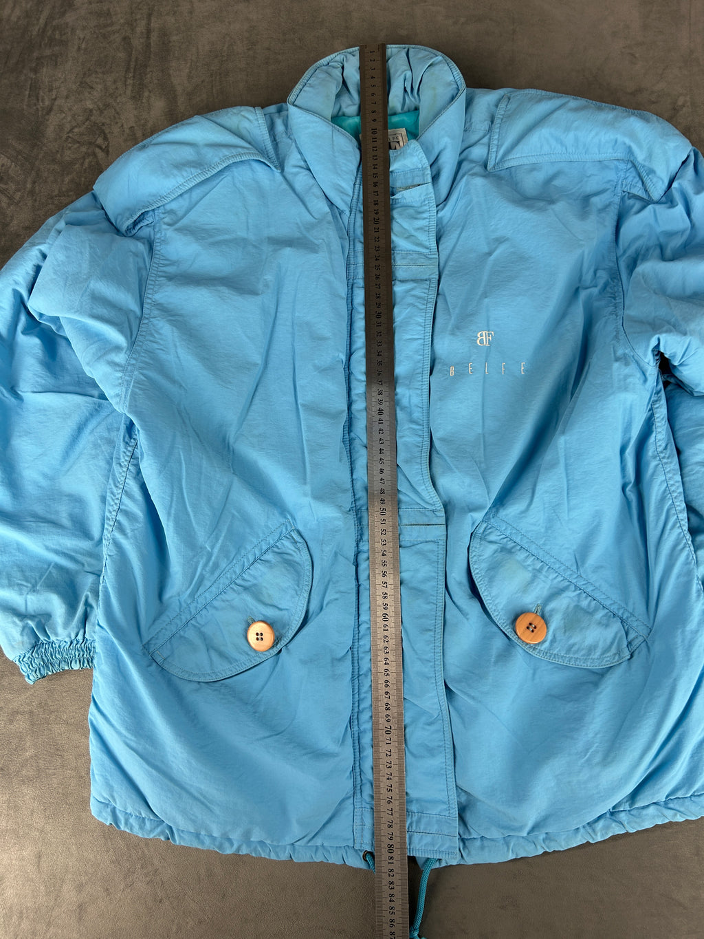 Giaccone azzurro Belfe con cappuccio vintage – Donna Taglia L