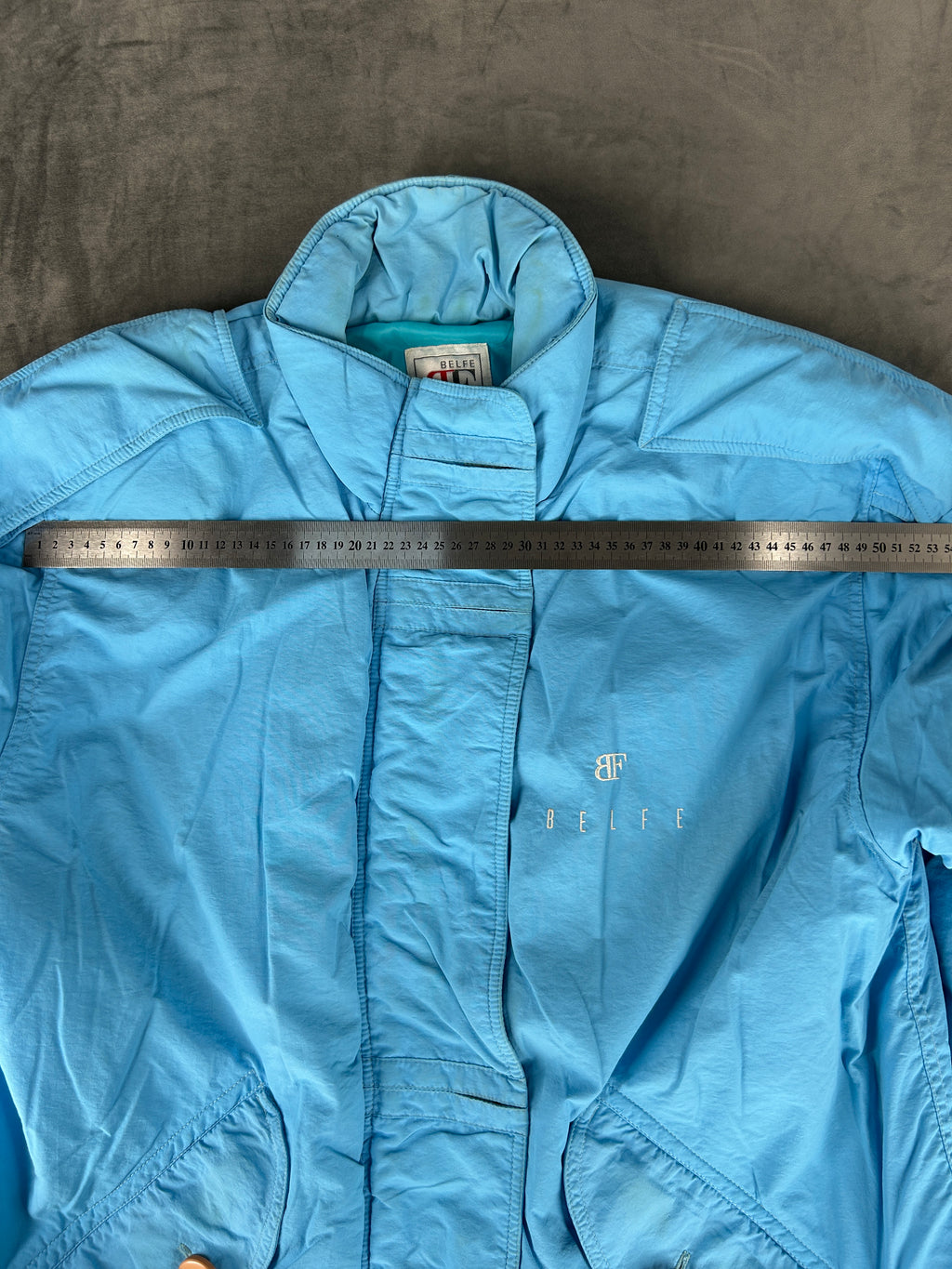Giaccone azzurro Belfe con cappuccio vintage – Donna Taglia L