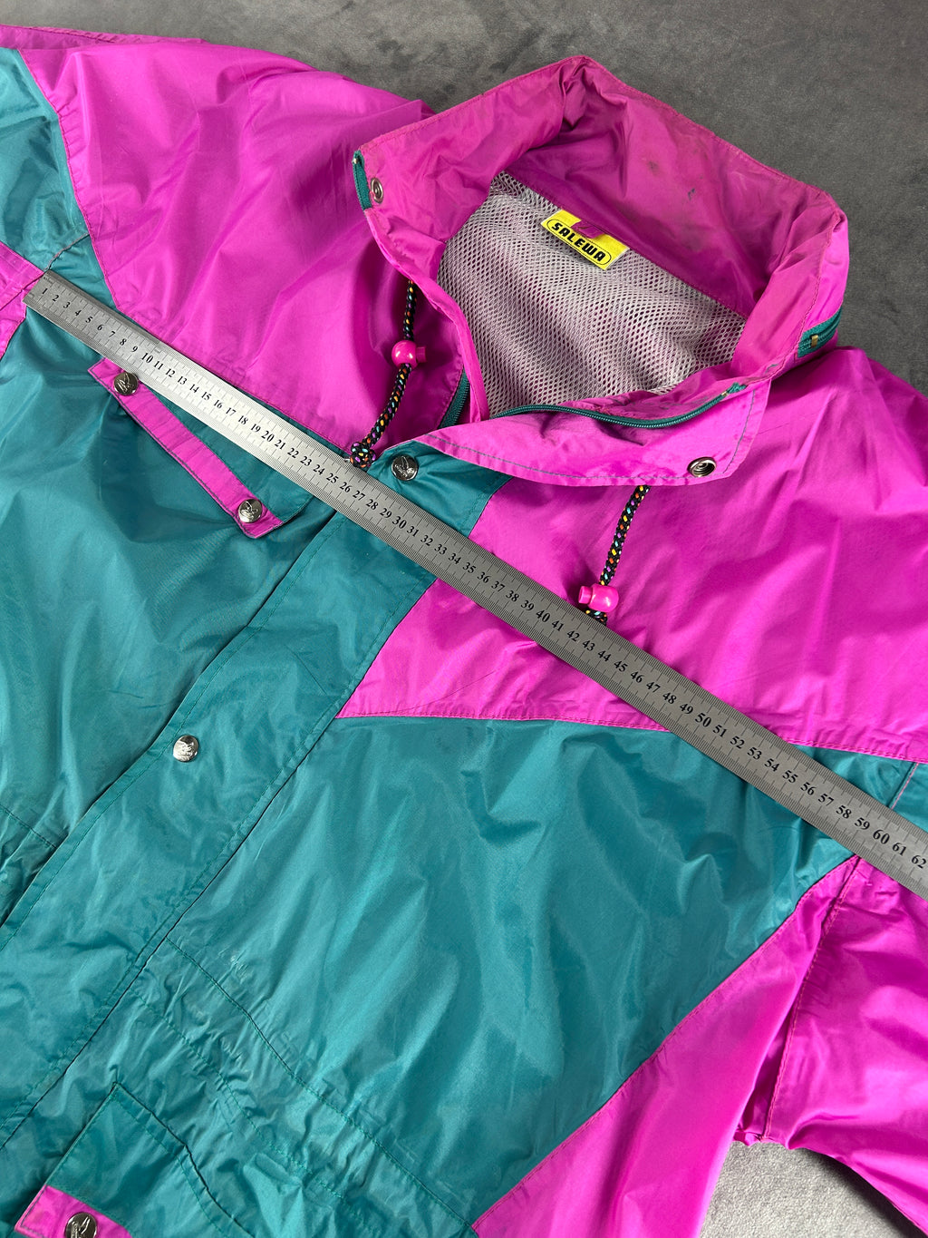 Giacca a vento Salewa verde e fucsia vintage anni 90 – Uomo Taglia XL