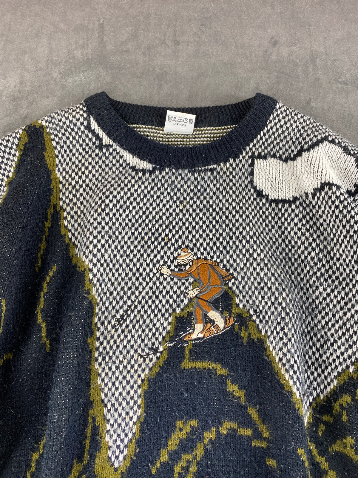 Maglione girocollo intarsio sciatore montagna blu navy vintage – Uomo Taglia L