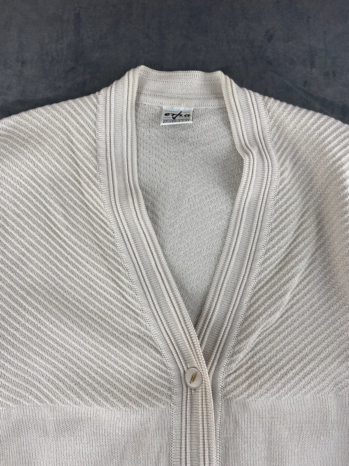 Cardigan scollo a V lana Erka panna vintage – Donna Taglia M
