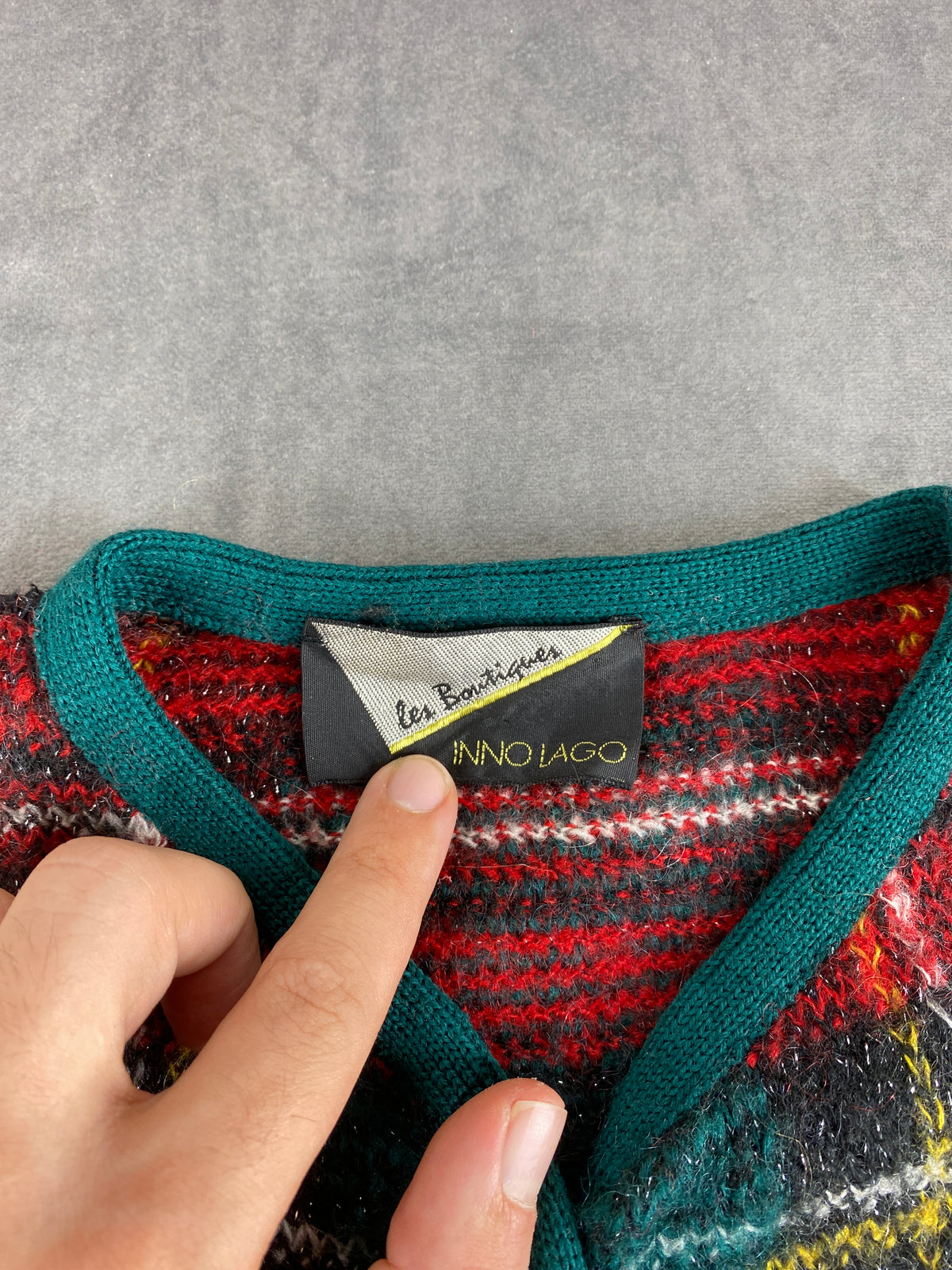 Giacca in maglia tartan rosso verde Les Bourdonnettes vintage – Donna Taglia XL