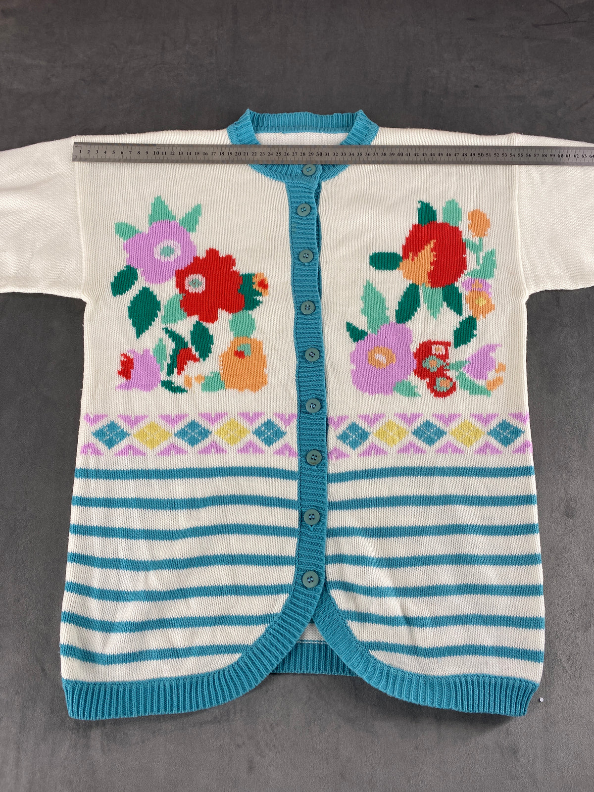Cardigan panna fiori intarsiati righe azzurre vintage – Donna Taglia XL