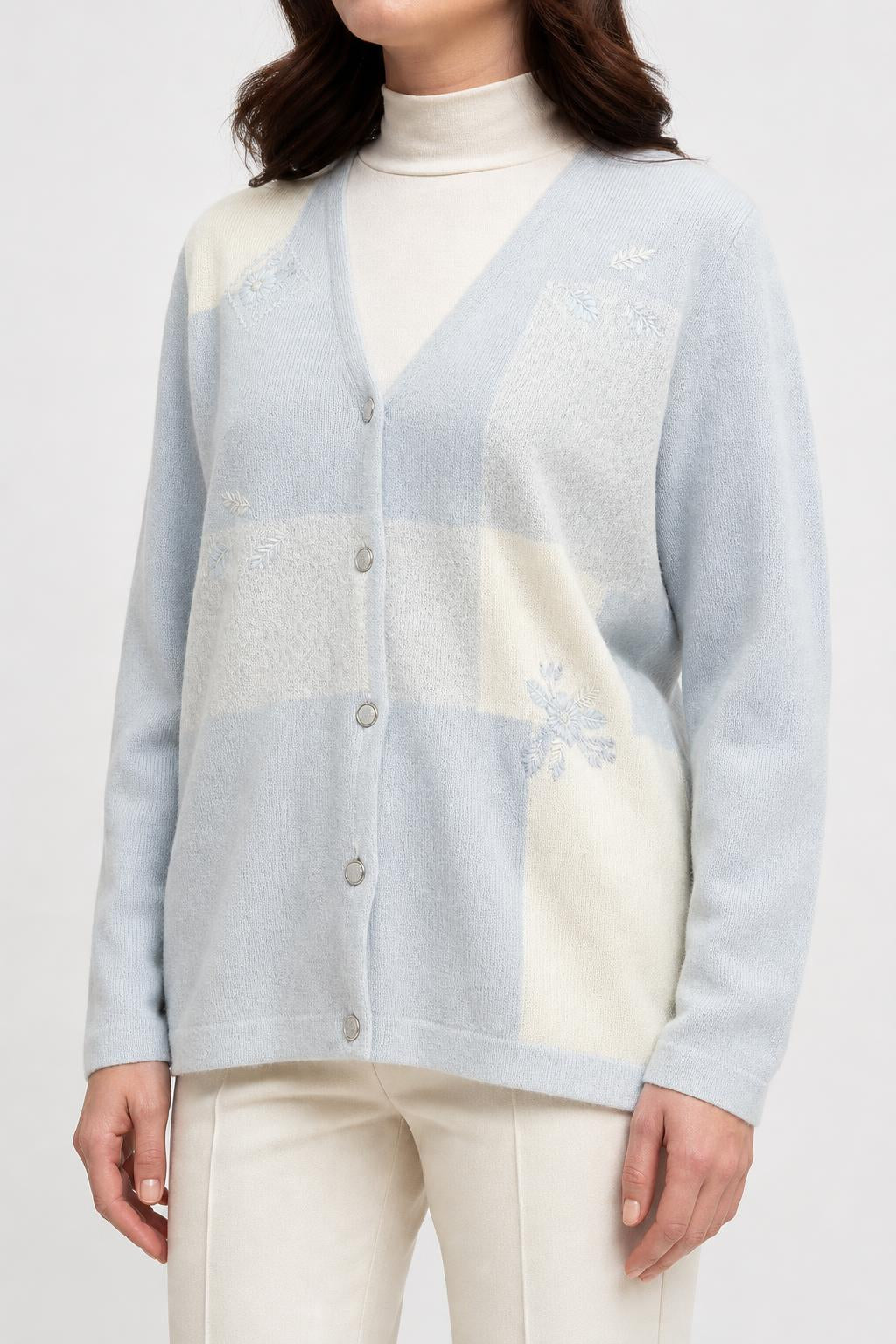 Cardigan scollo a V azzurro panna ricami Rubini's vintage – Donna Taglia XL