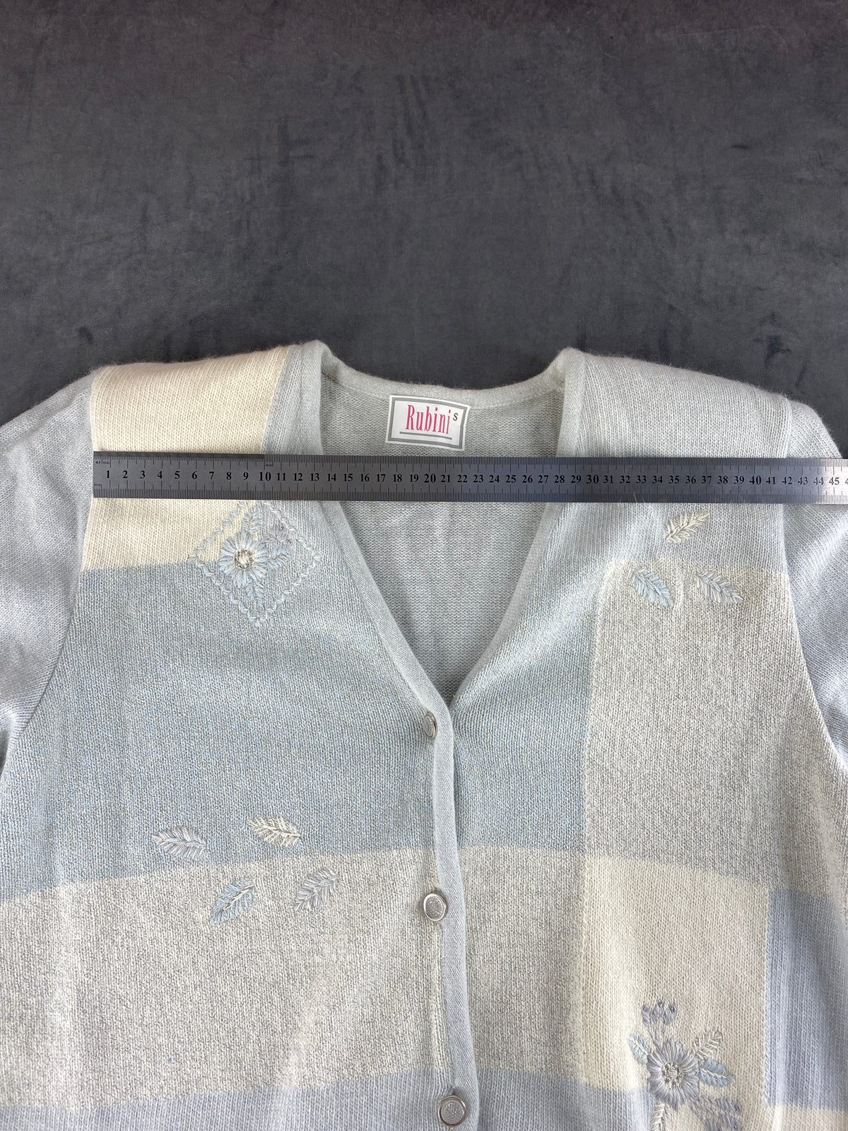 Cardigan scollo a V azzurro panna ricami Rubini's vintage – Donna Taglia XL