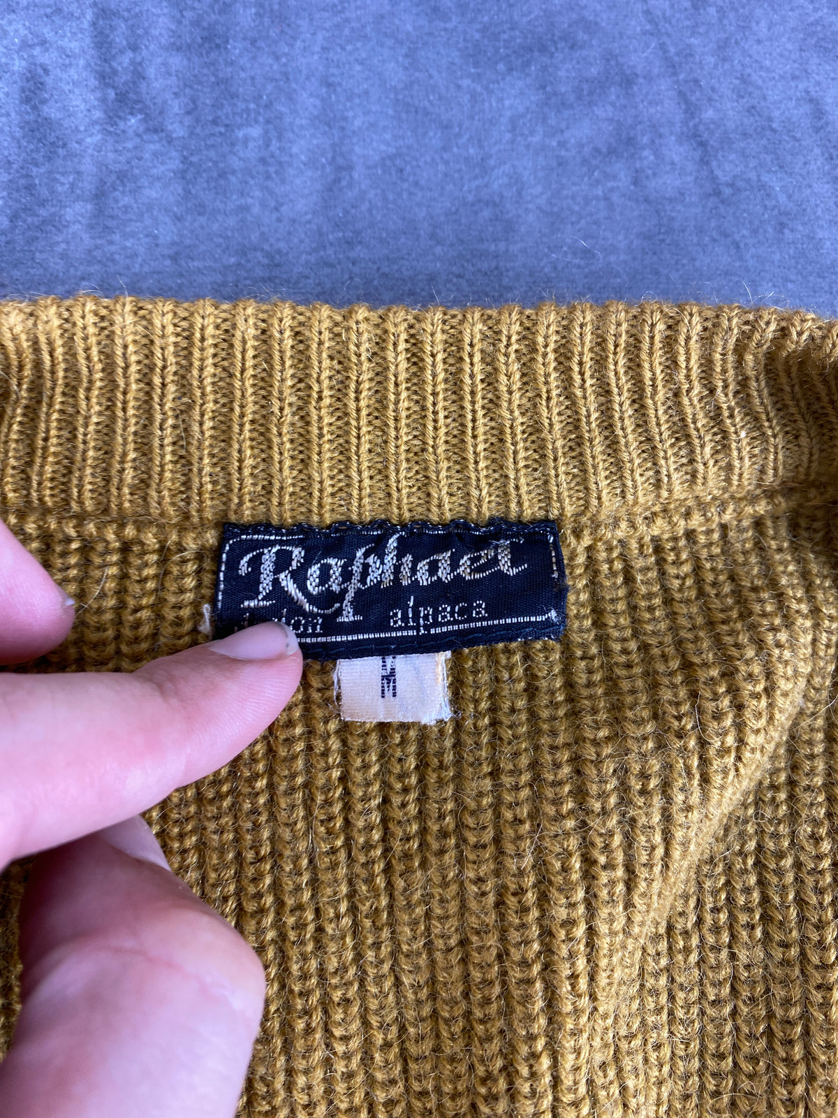 Cardigan scollo a V senape a coste Raphael vintage – Donna Taglia XL