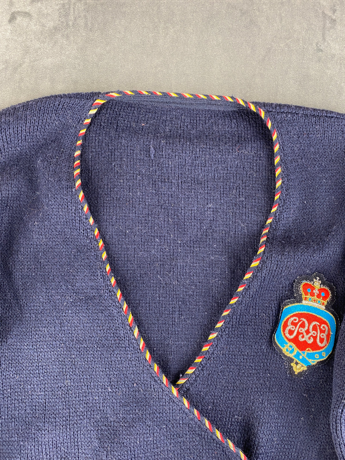 Cardigan corto blu navy con stemma bordi tricolore vintage – Donna Taglia M