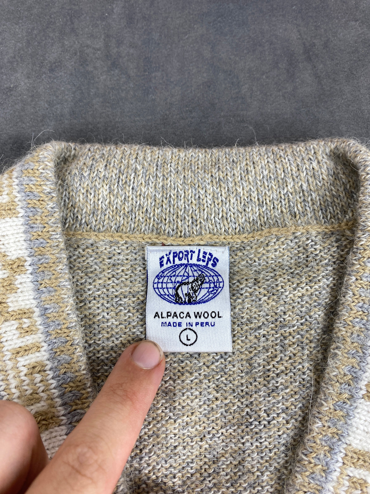 Maglione scollo a V alpaca beige Made in Perù vintage – Donna Taglia XL