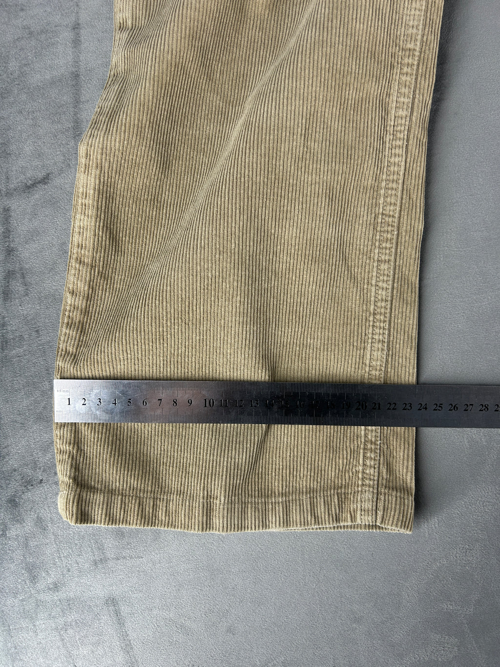 Pantaloni velluto a coste Woolrich beige – Uomo Taglia L (IT 40)