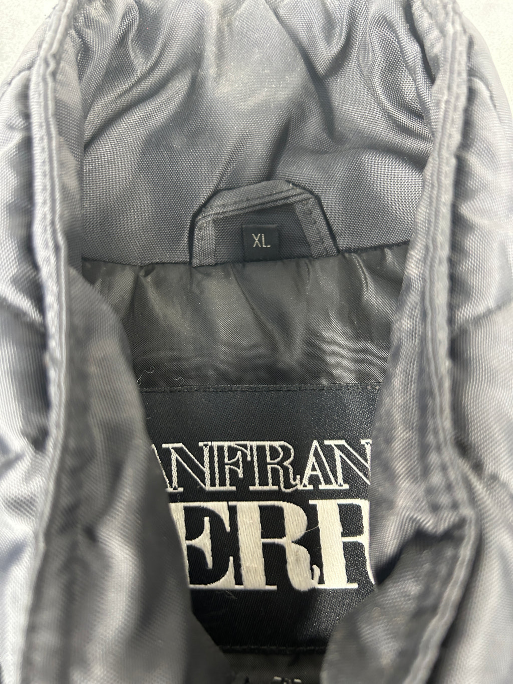 Gilet smanicato imbottito Gianfranco Ferré nero – Uomo Taglia L
