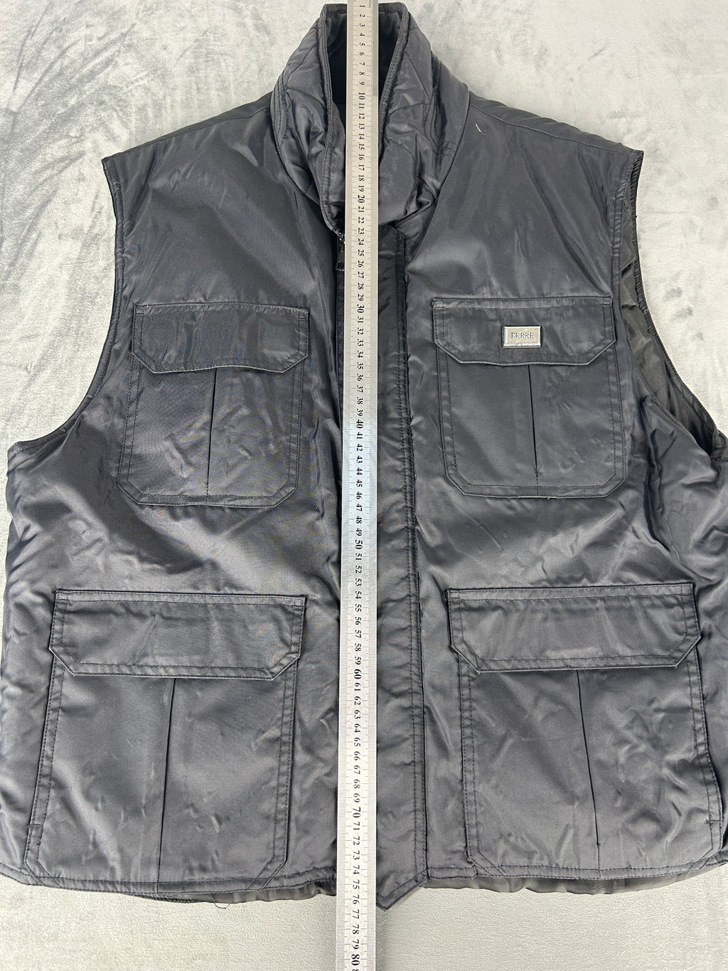 Gilet smanicato imbottito Gianfranco Ferré nero – Uomo Taglia L