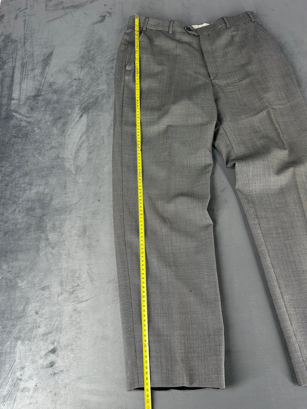 Abito completo Aquascutum grigio in lana – Uomo Taglia L