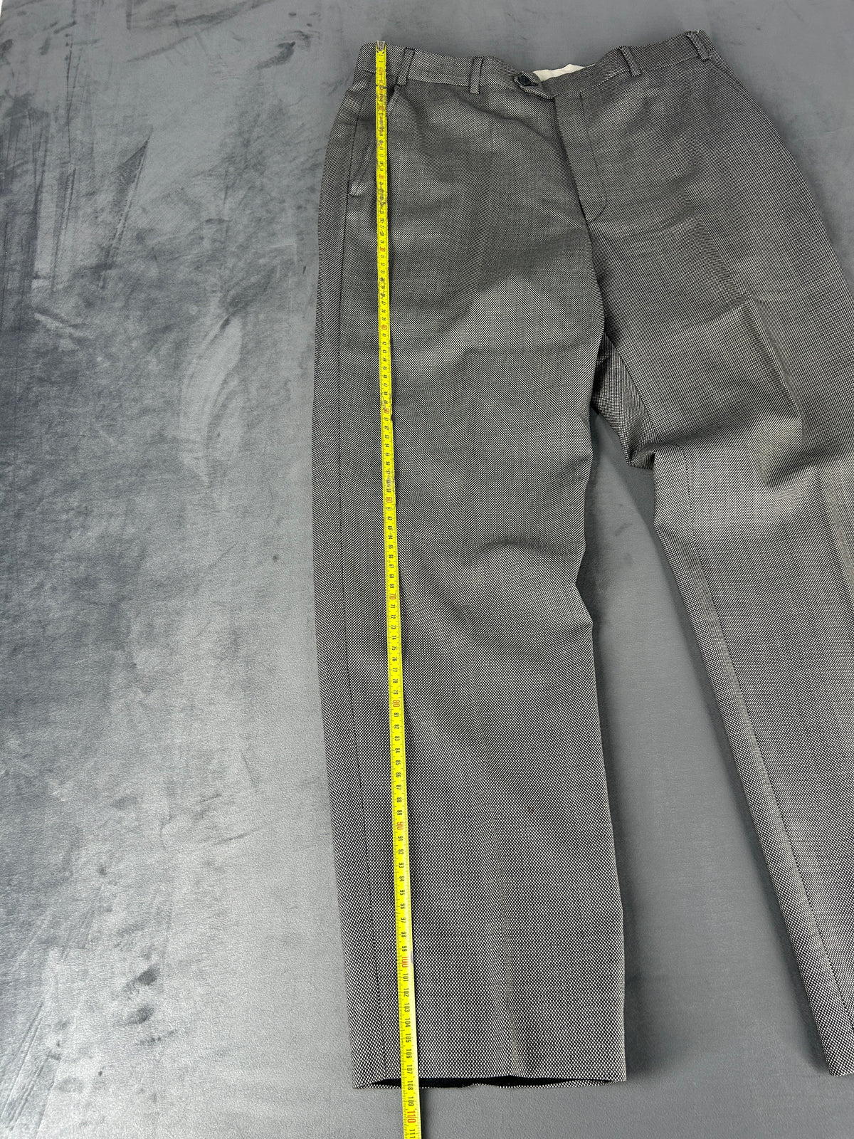 Abito completo Aquascutum grigio in lana – Uomo Taglia L