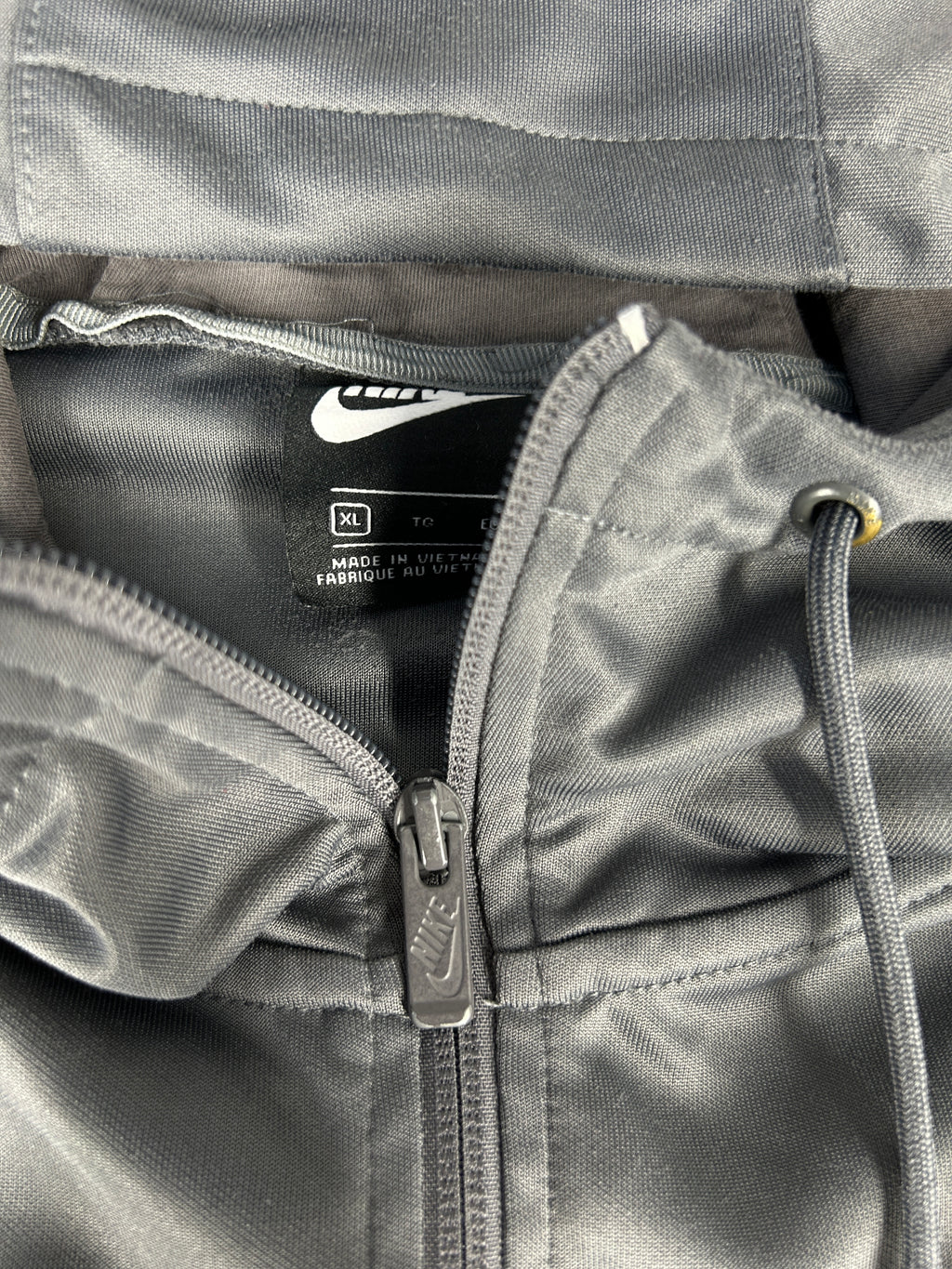 Felpa full-zip Nike grigia con cappuccio – Uomo Taglia L
