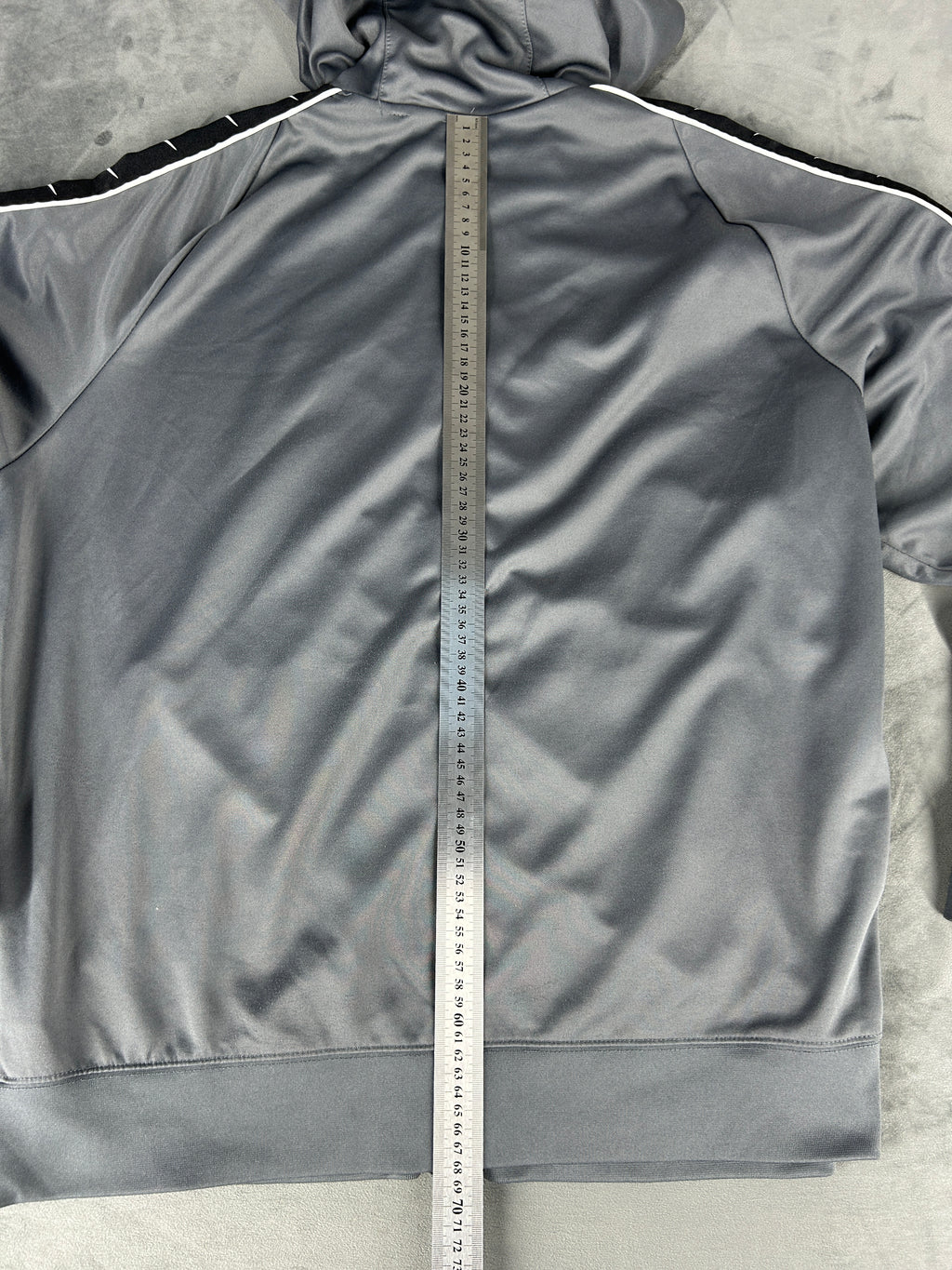 Felpa full-zip Nike grigia con cappuccio – Uomo Taglia L