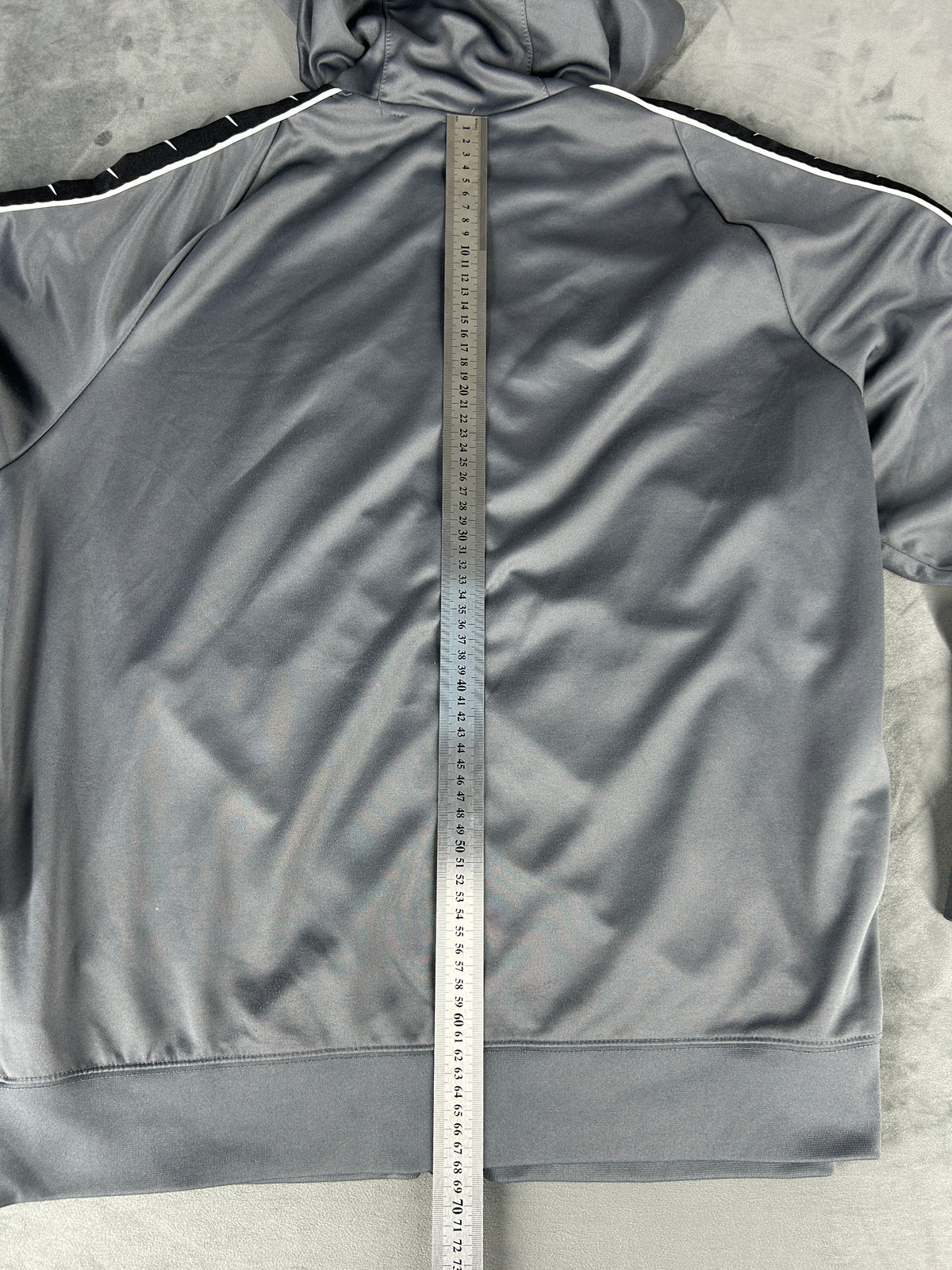 Felpa full-zip Nike grigia con cappuccio – Uomo Taglia L