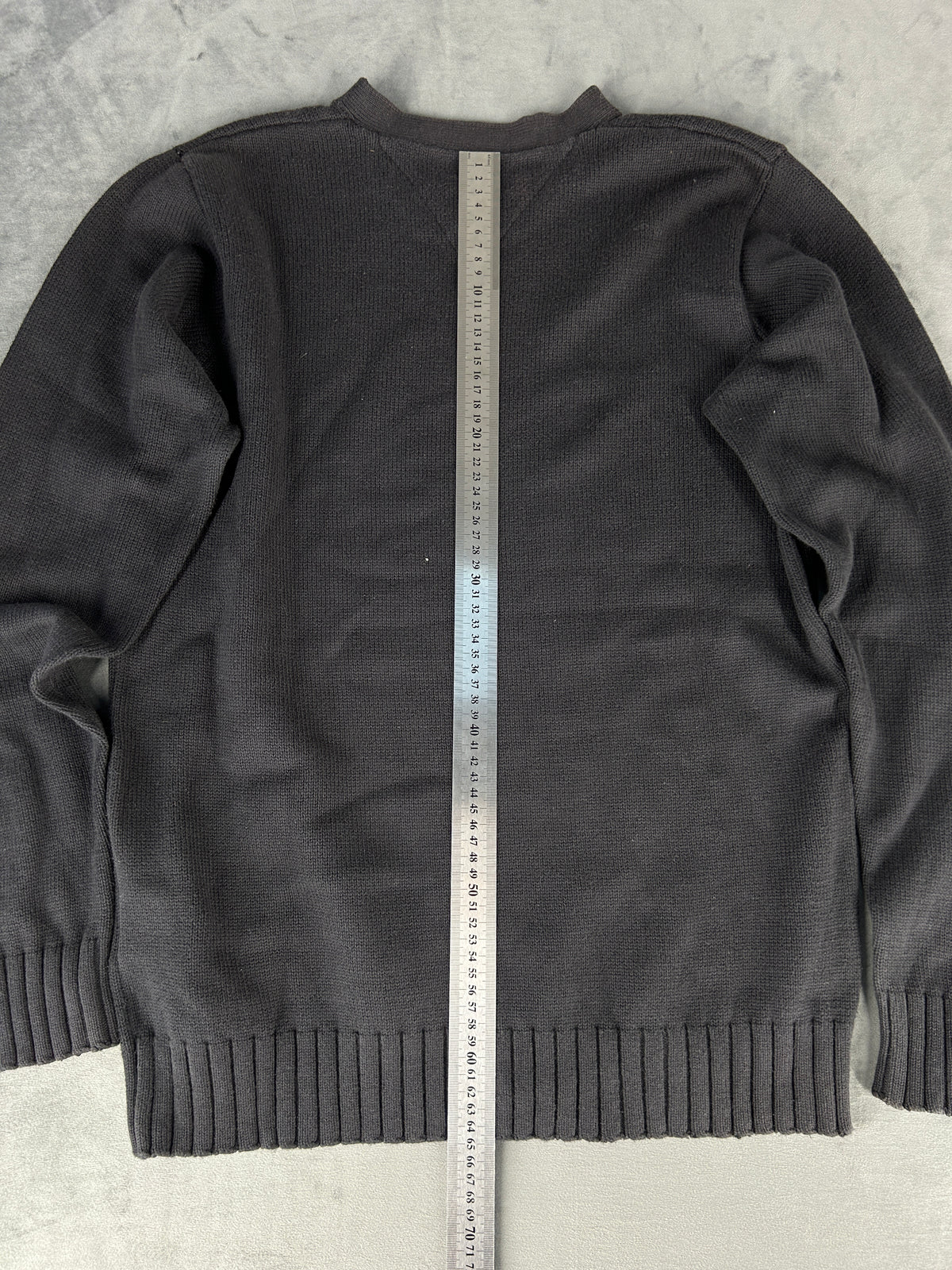 Maglione Tommy Hilfiger scollo a V nero – Uomo Taglia L