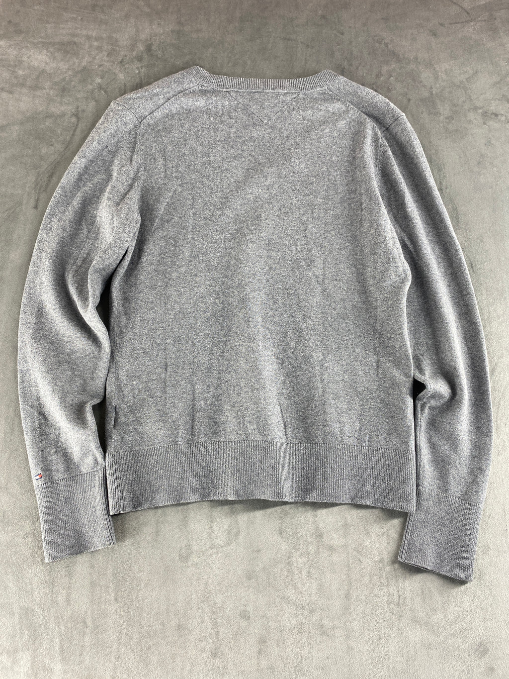 Maglione Tommy Hilfiger grigio scollo a V – Donna Taglia M