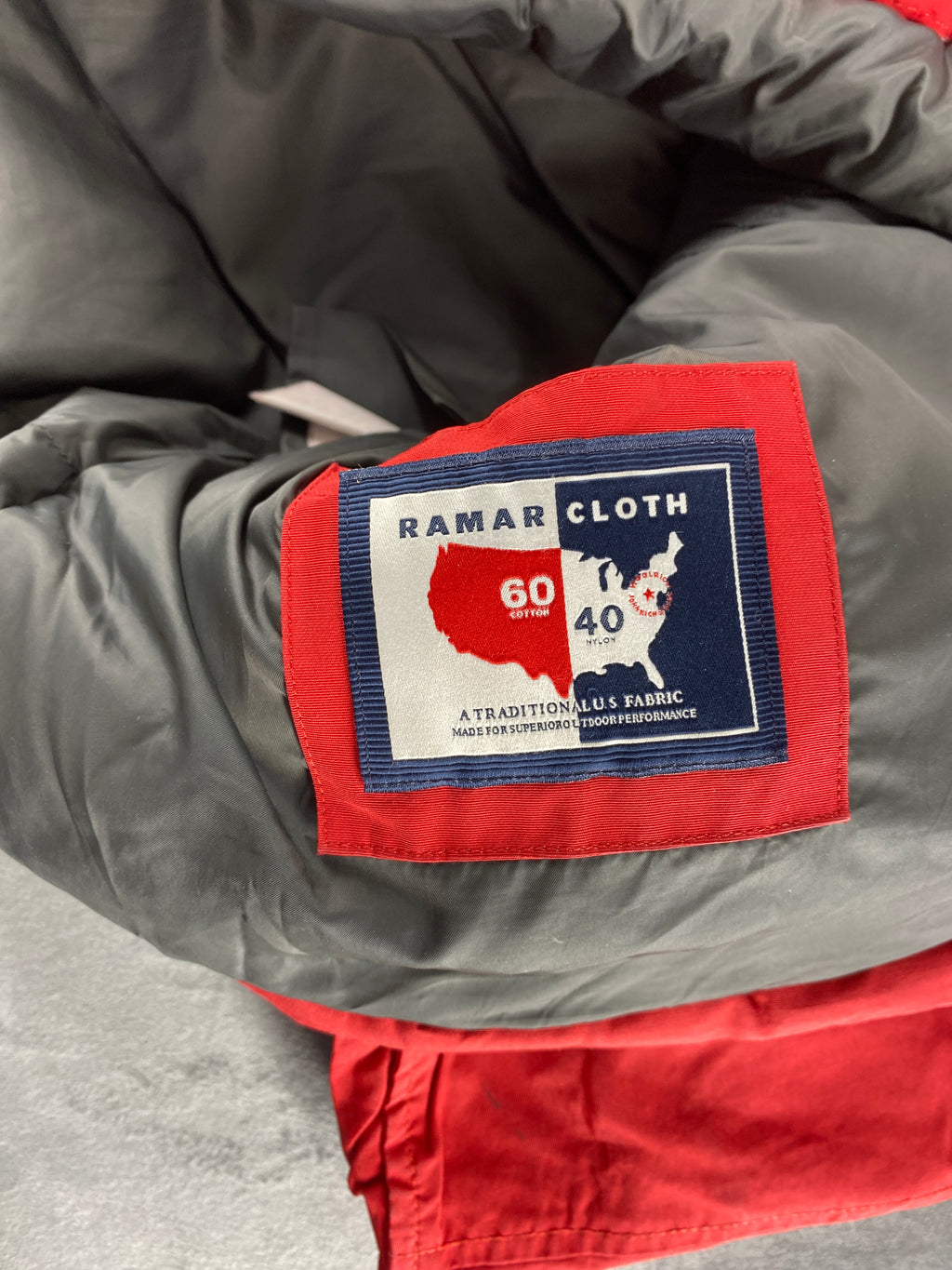 Giaccone imbottito Woolrich rosso con cappuccio – Donna Taglia S