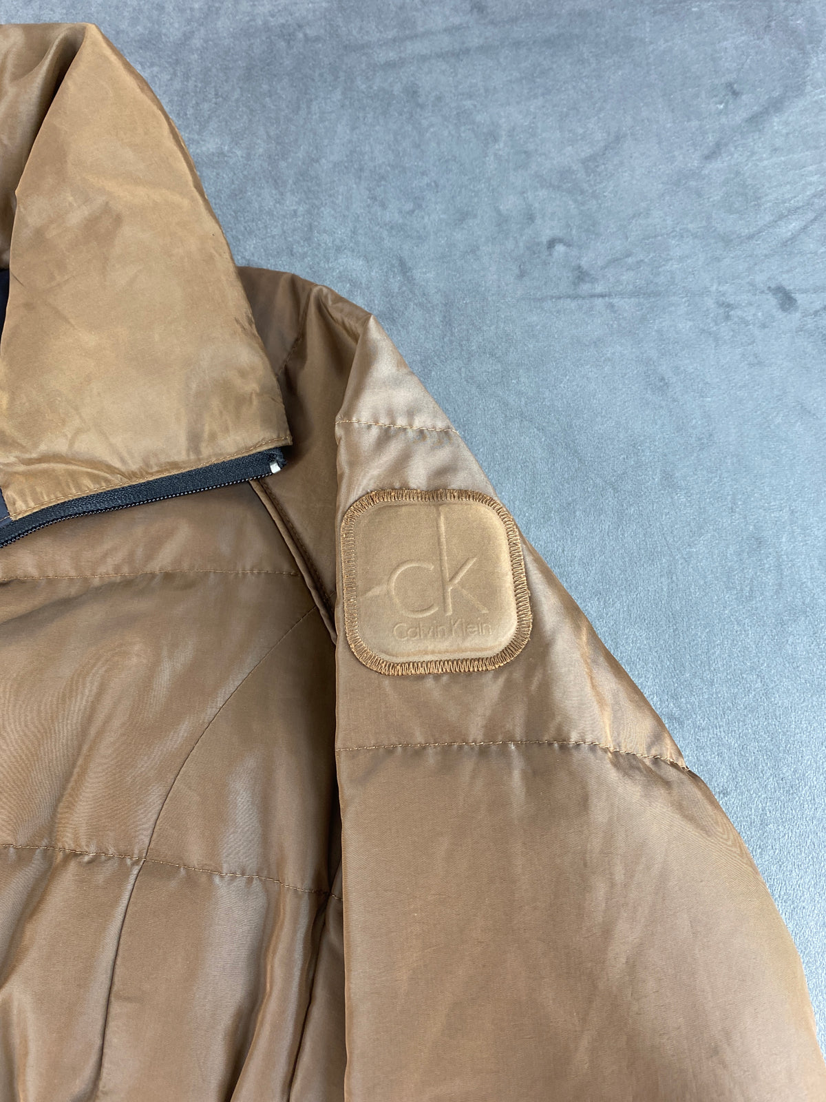 Piumino leggero Calvin Klein camel – Donna Taglia S