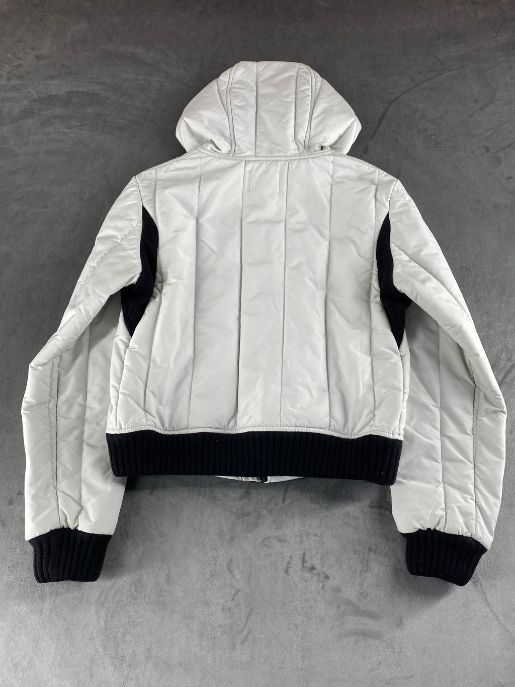 Giubbotto imbottito Refrigiwear bianco con cappuccio – Donna Taglia M