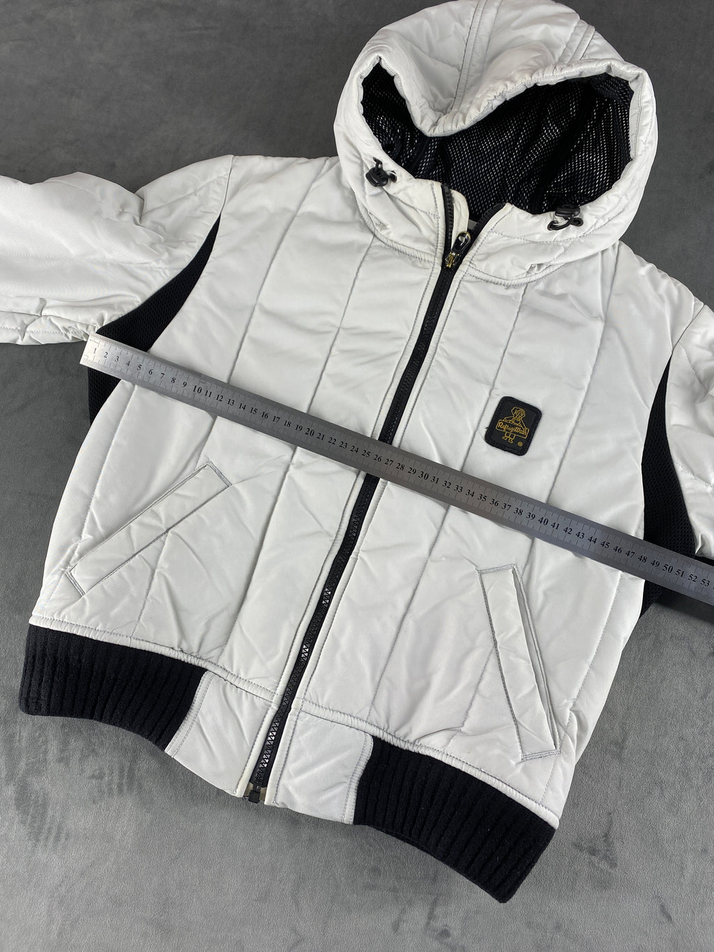 Giubbotto imbottito Refrigiwear bianco con cappuccio – Donna Taglia M