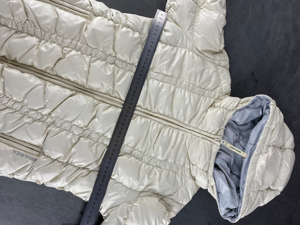 Piumino leggero Woolrich panna con cappuccio – Donna Taglia M