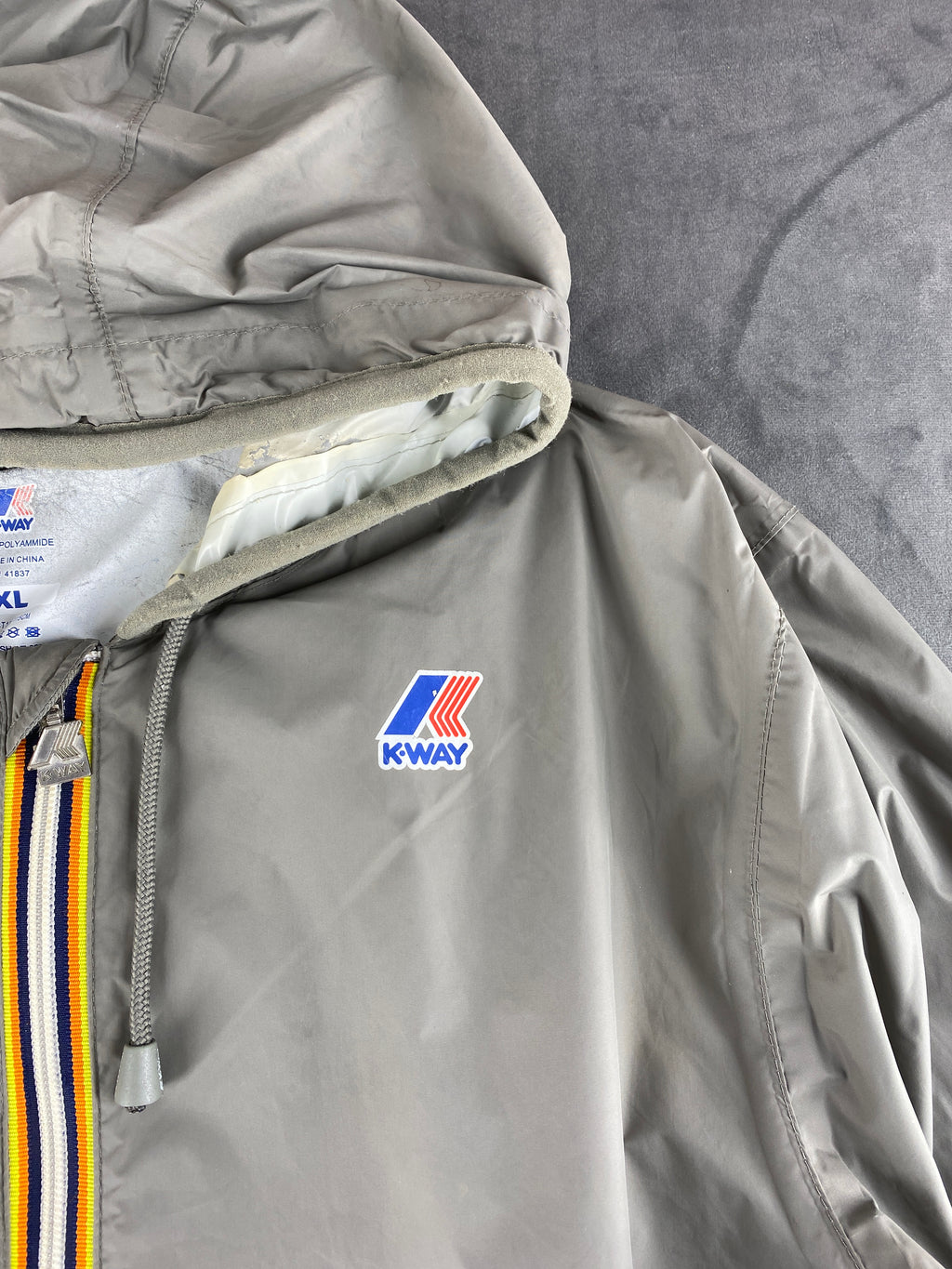 Giacca a vento K-Way grigia con cappuccio – Donna Taglia XL
