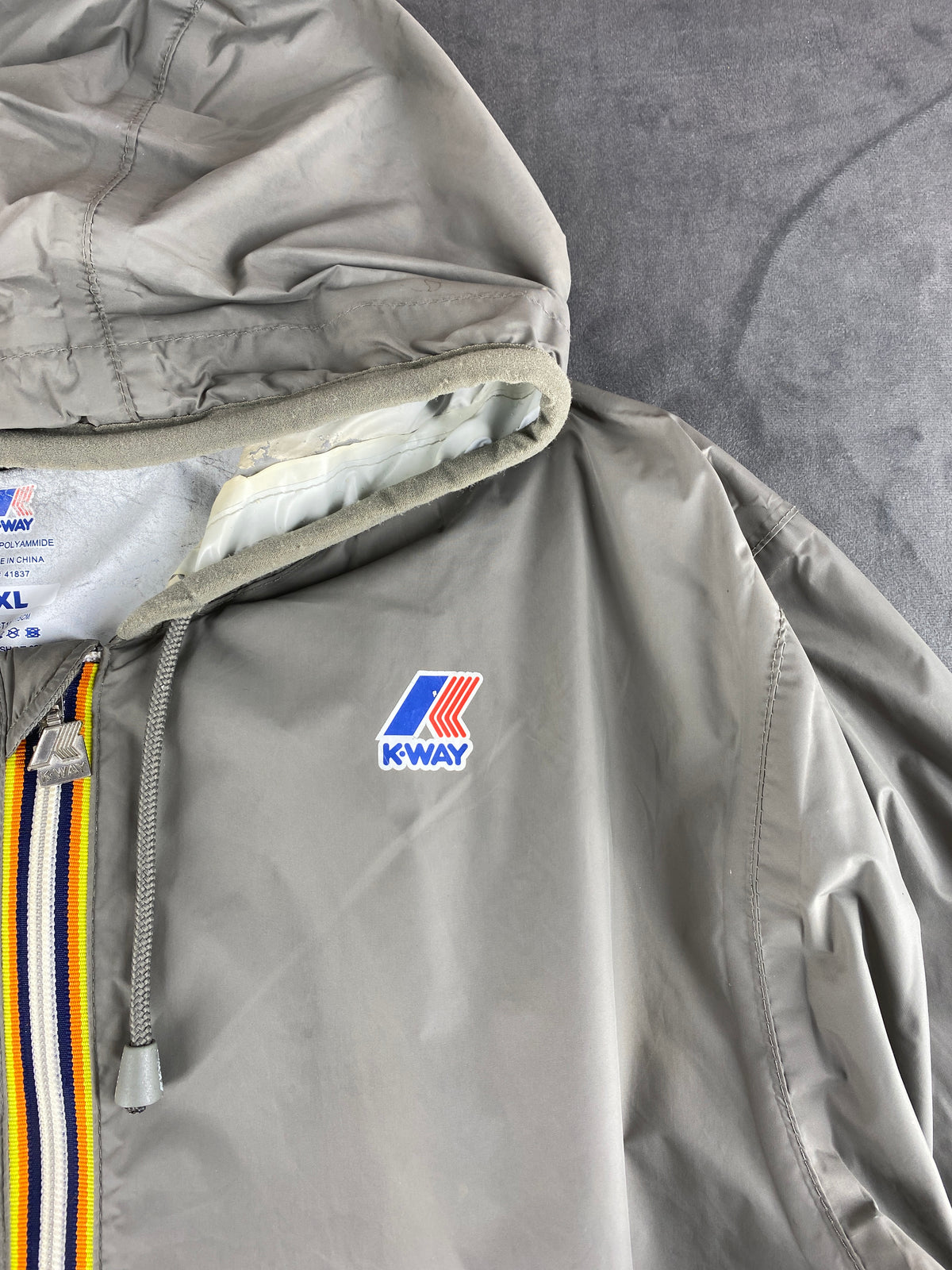 Giacca a vento K-Way grigia con cappuccio – Donna Taglia XL