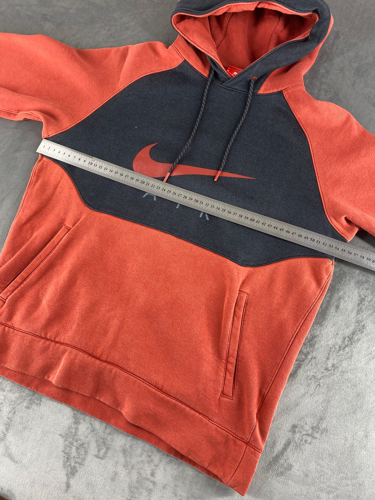 Felpa Nike Air con cappuccio arancione e grigia – Donna Taglia M