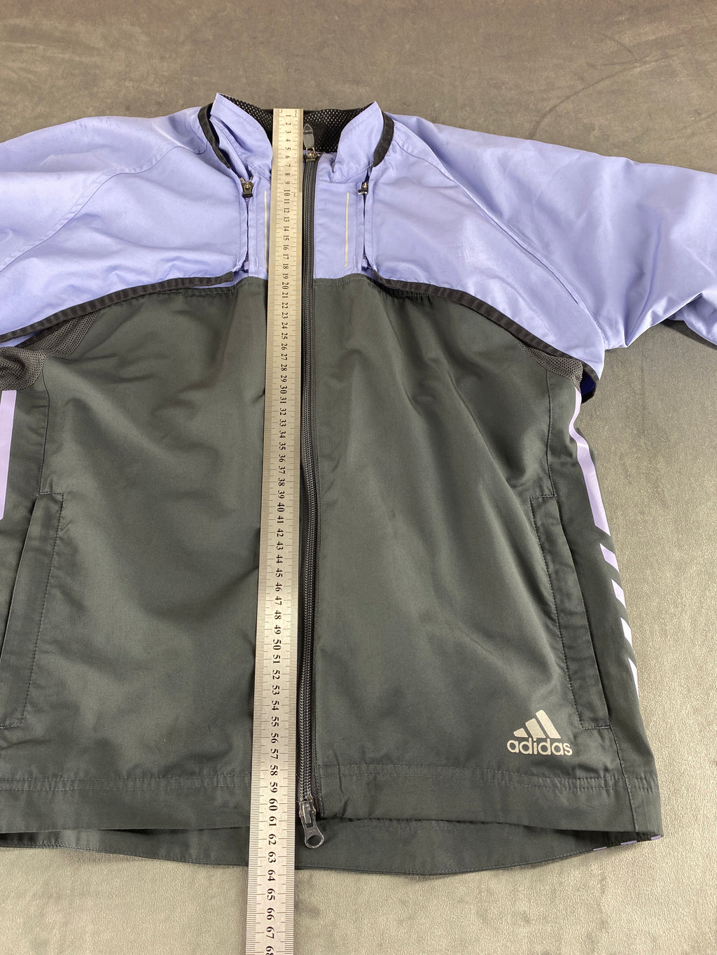 Giacca a vento Adidas lilla e grigia – Donna Taglia L