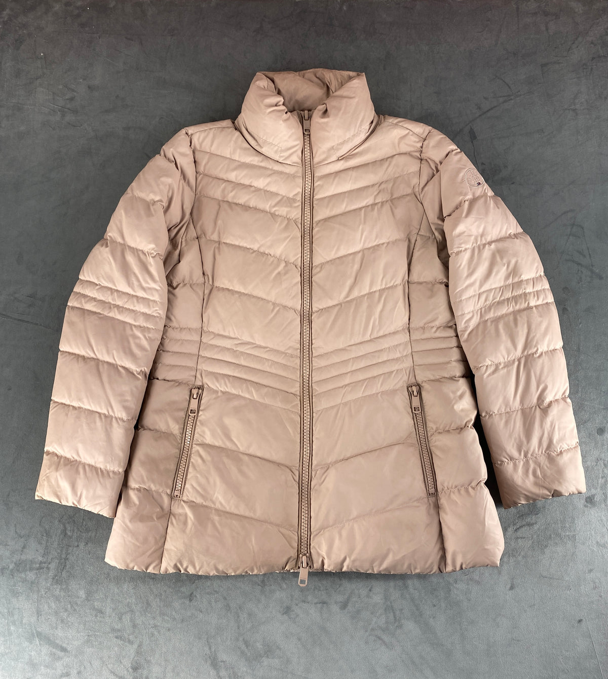 Piumino leggero Tommy Hilfiger beige – Donna Taglia M