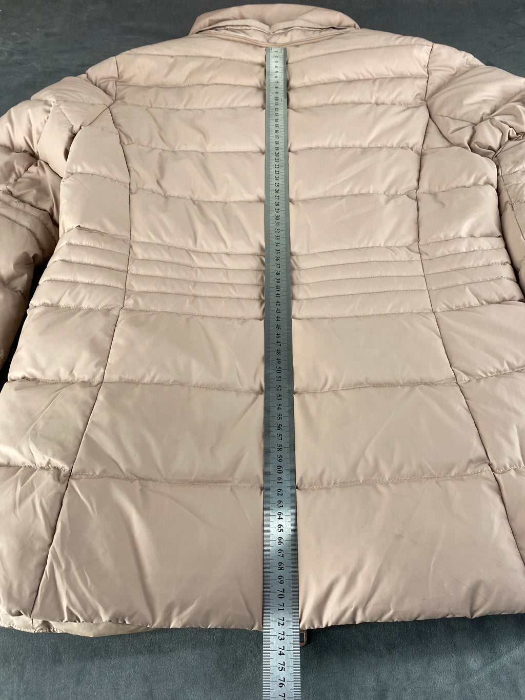Piumino leggero Tommy Hilfiger beige – Donna Taglia M