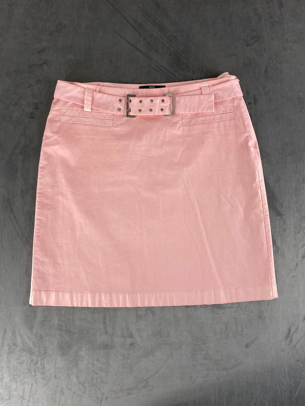 Gonna Hugo Boss rosa con cintura – Donna Taglia M