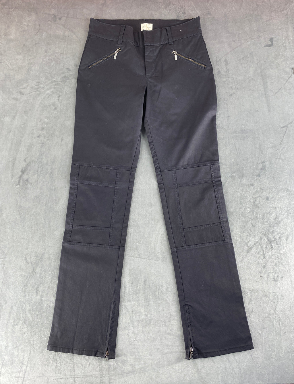 Pantaloni Calvin Klein Jeans grigio scuro con zip – Donna Taglia S (W27)