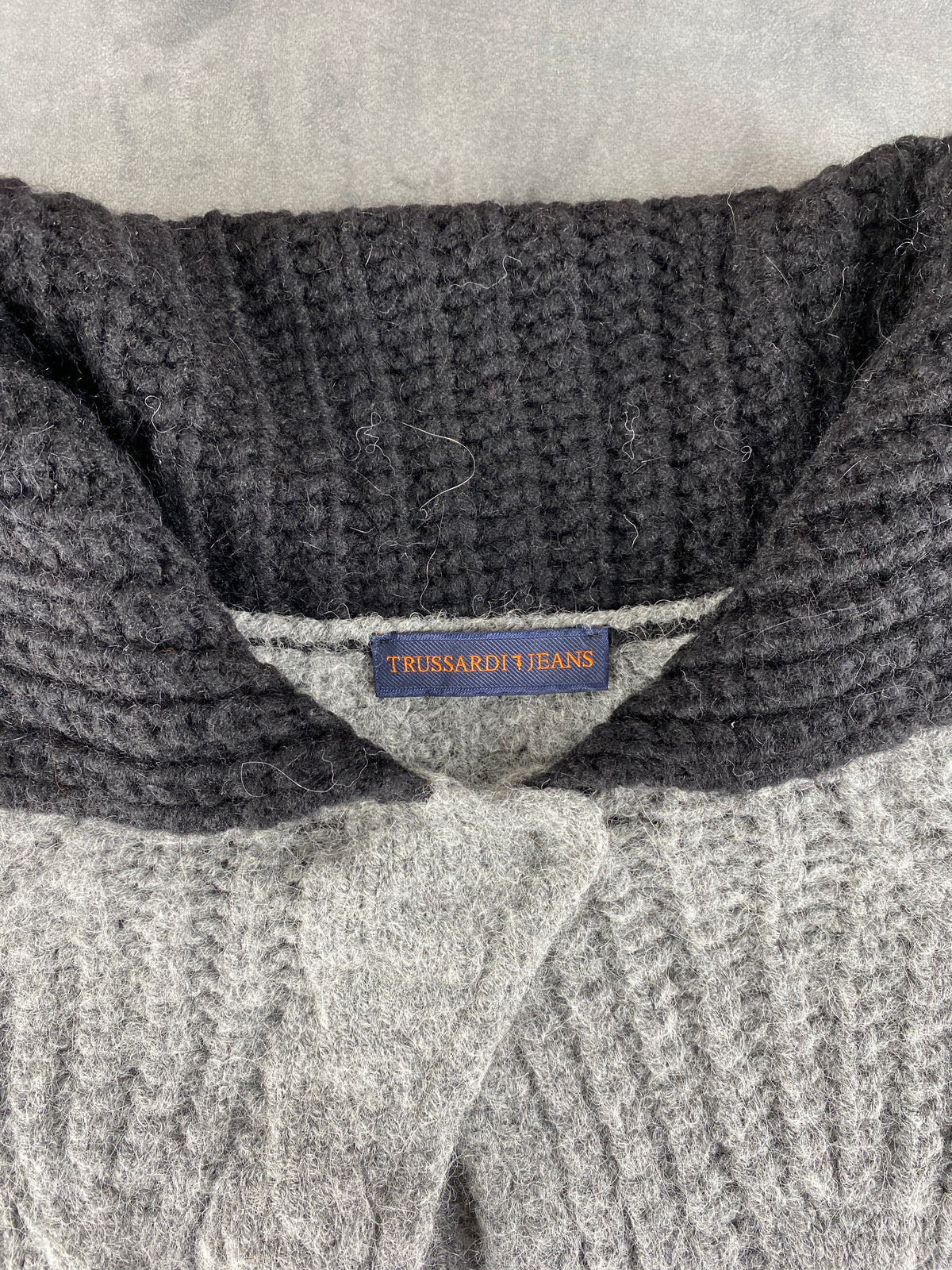Mantellina in maglia Trussardi Jeans grigia collo scialle – Donna Taglia S