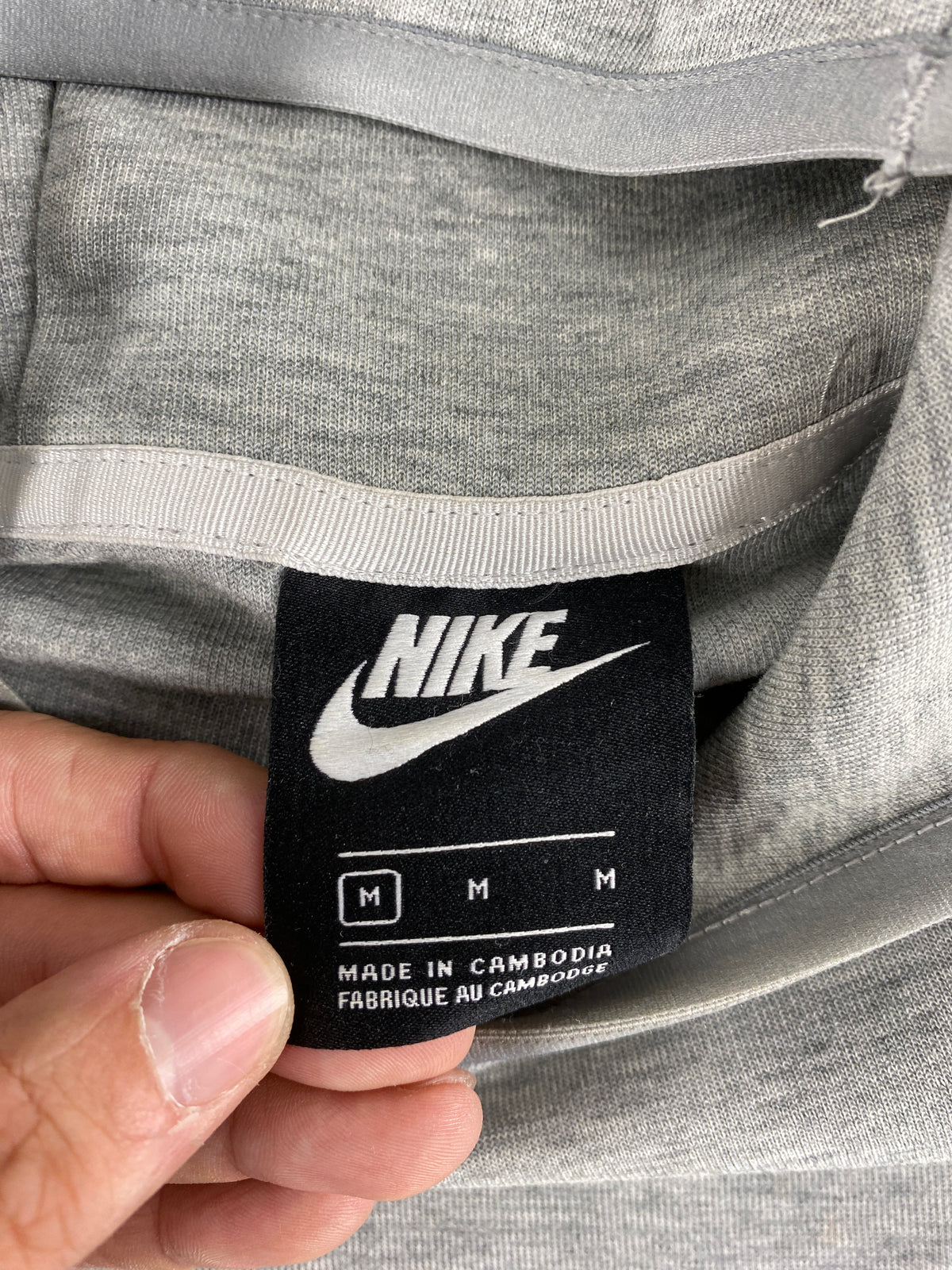 Felpa con cappuccio Nike Tech grigia e blu – Donna Taglia M