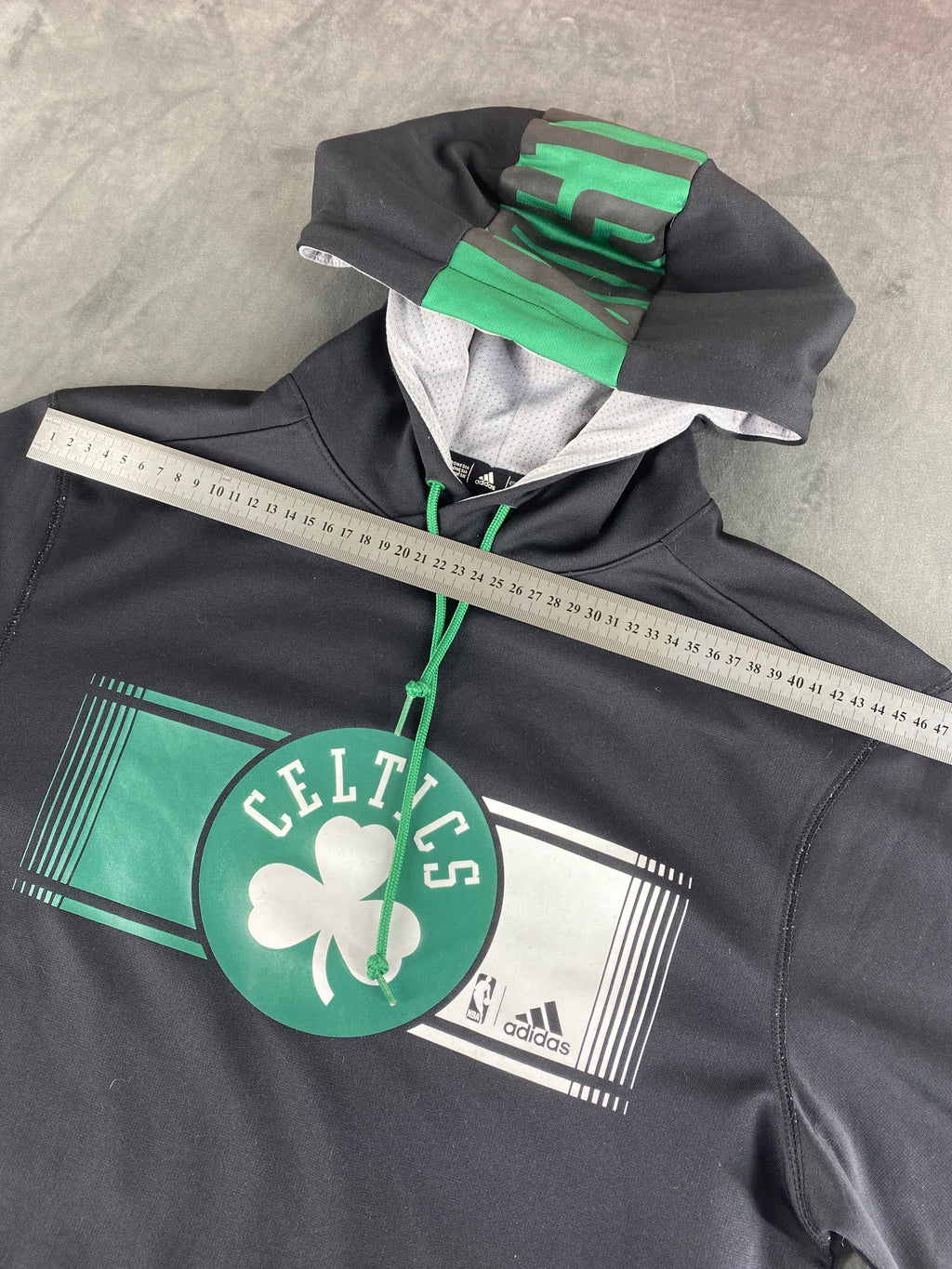 Felpa con cappuccio Adidas NBA Boston Celtics nera vintage – Uomo Taglia M