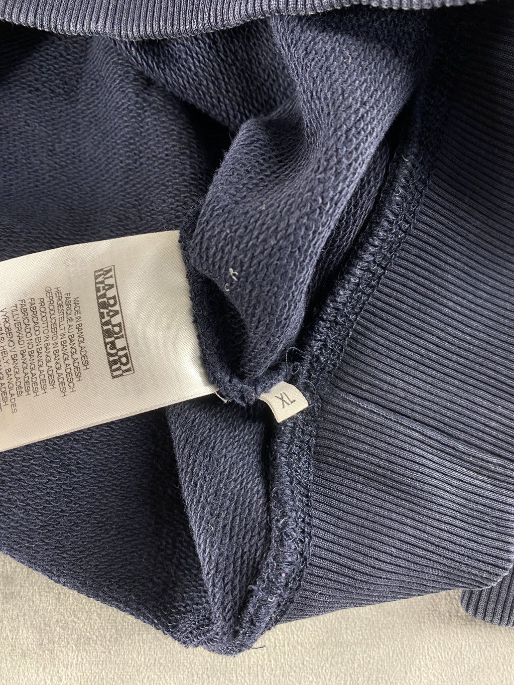 Felpa girocollo Napapijri blu navy con bandiera vintage – Uomo Taglia XL