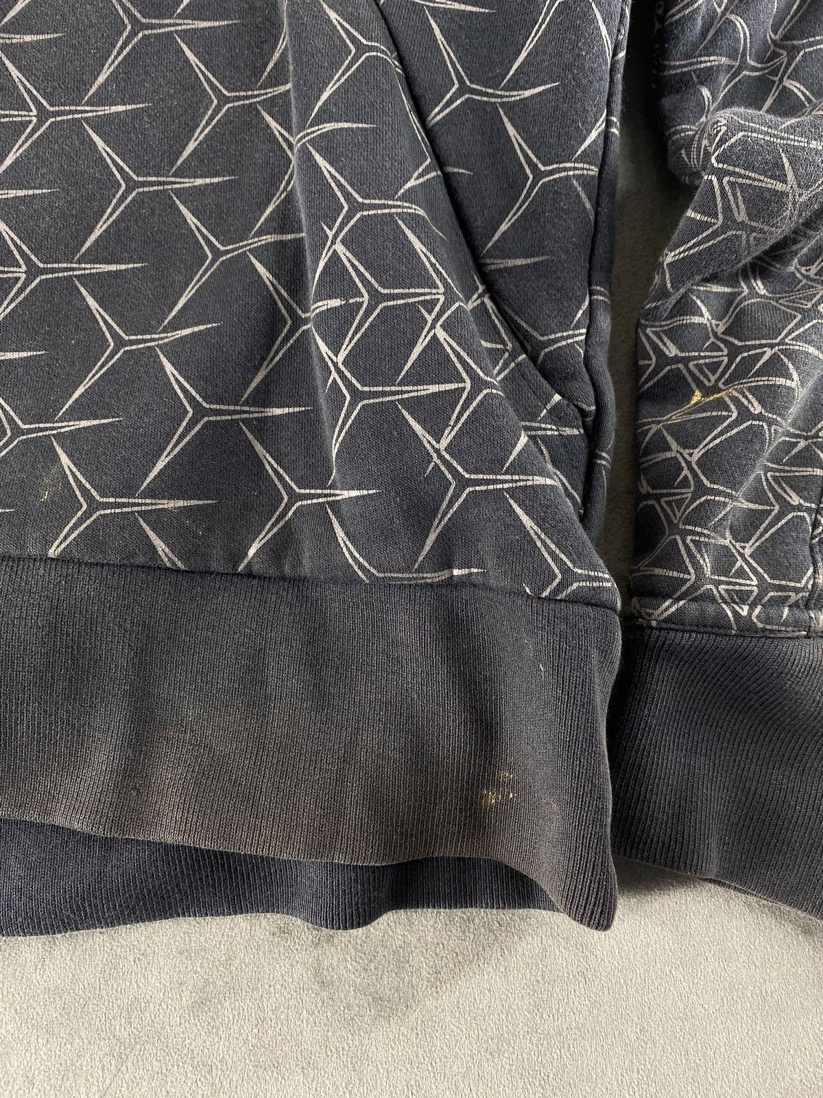 Felpa con cappuccio Nike grigia stampa geometrica vintage – Uomo Taglia XL