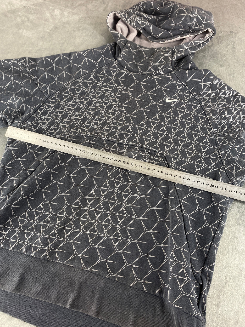 Felpa con cappuccio Nike grigia stampa geometrica vintage – Uomo Taglia XL