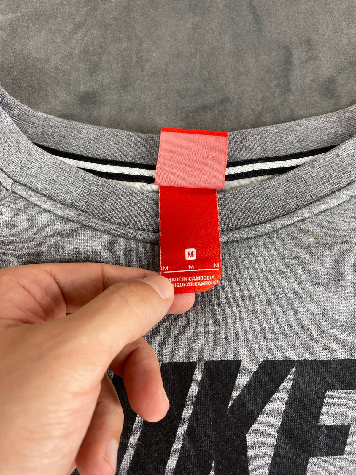 Felpa girocollo Nike grigia logo vintage – Uomo Taglia M